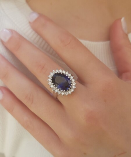 טבעת דיאנה גדולה