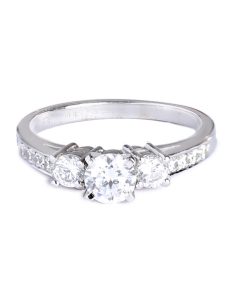 טבעת יהלומים