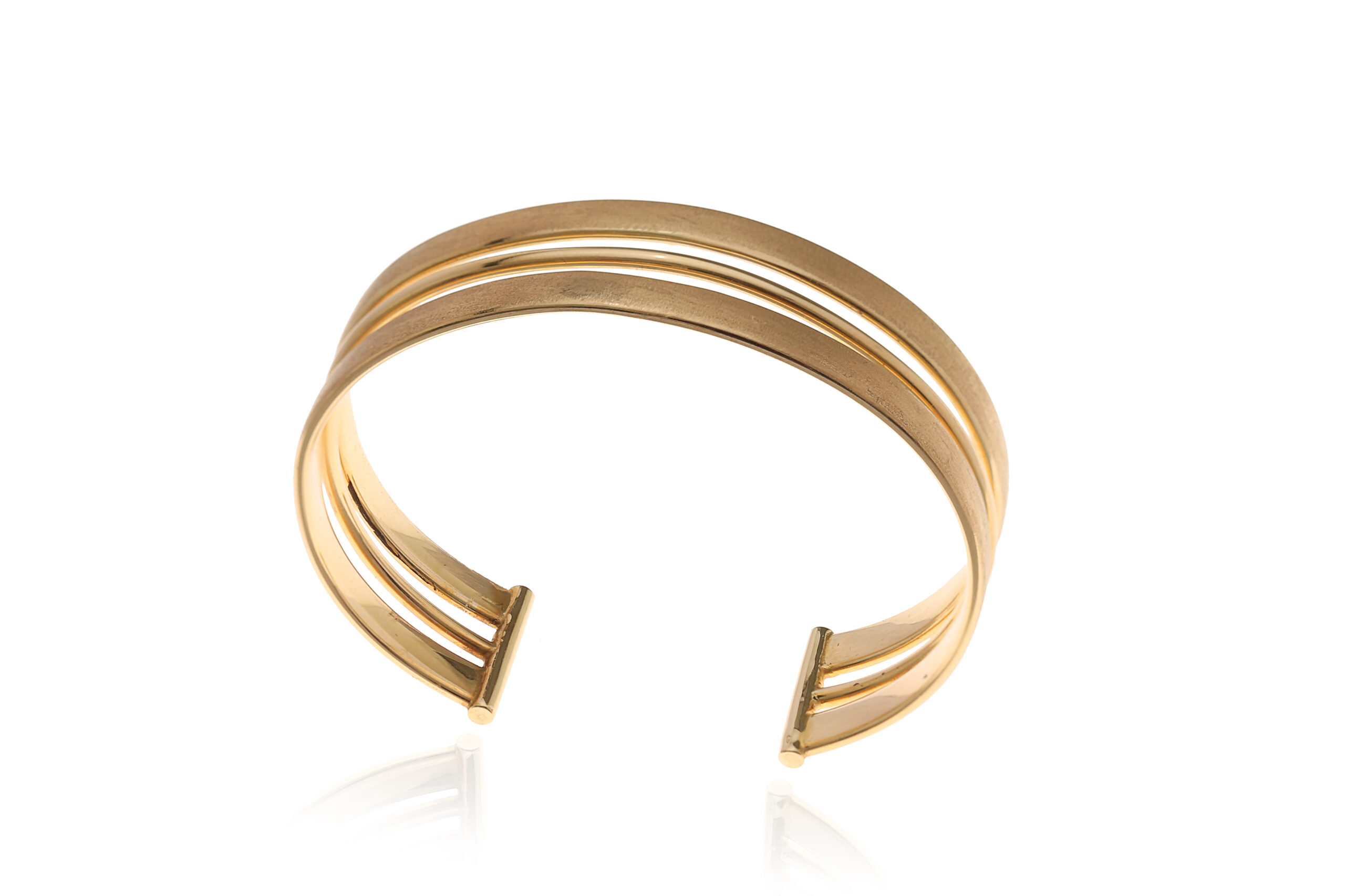 צמיד שלושת הקווים